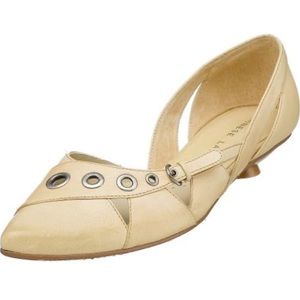 7M Chinese Laundry Women's Rochelle Teacup Heel Flat